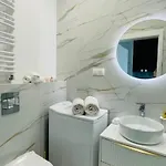Апартаменты Global View 22th Floor Premium By Bookinghost