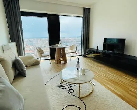 Global View 22th Floor Premium By Bookinghost *